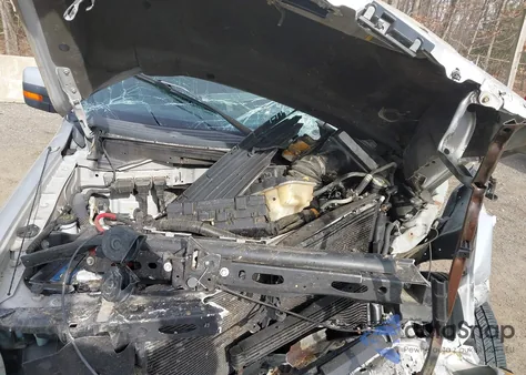 2010 Ford F-150 Fx2 Sport/Stx/Xl/Xlt z USA, uszkodzony, nr VIN 1FTEX1C88AKE04517